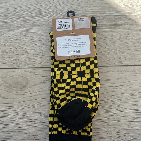 Trippy Yellow Vans Socks - Picture 3 of 4